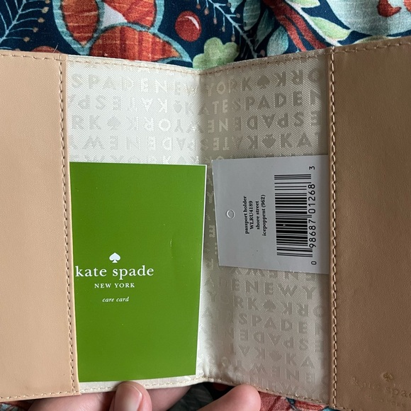 Kate Spade Passport Holder - Picture 2 of 3